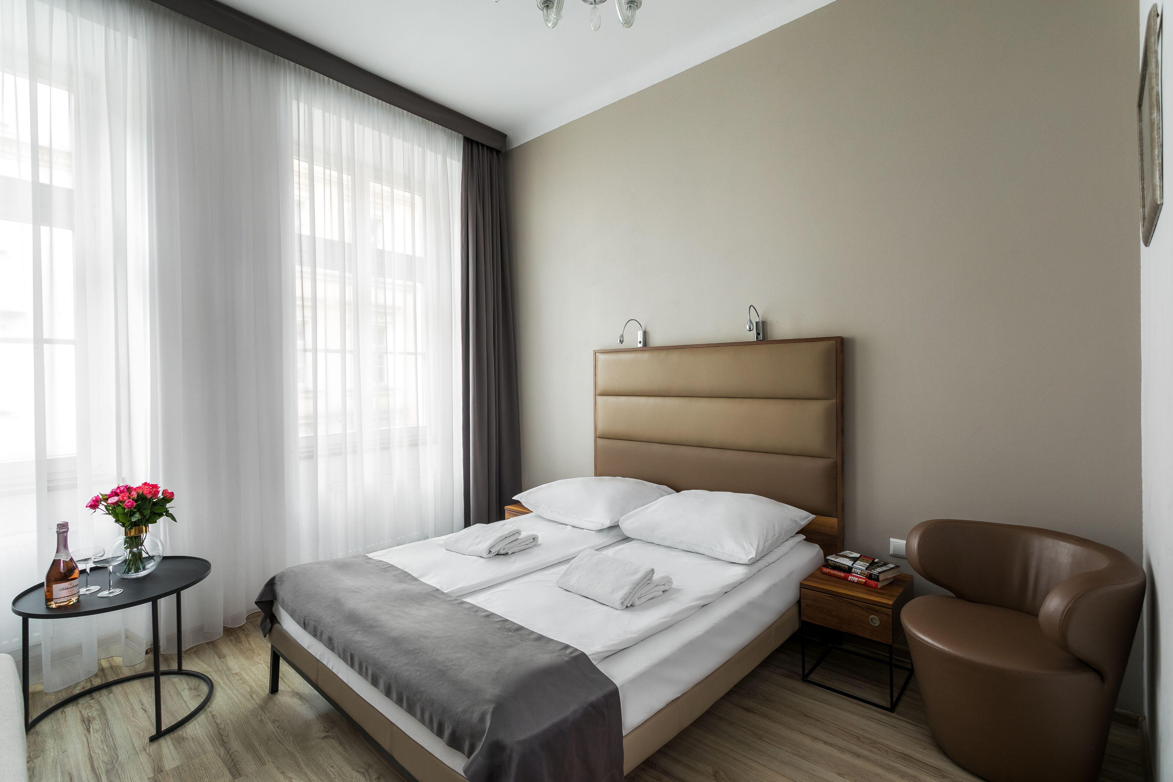 G12 Aparthotel — Photos 3